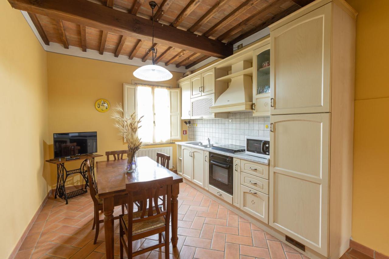 Agriturismo La Valle Della Lavanda - Podere Mezzastrada Fauglia Quarto foto