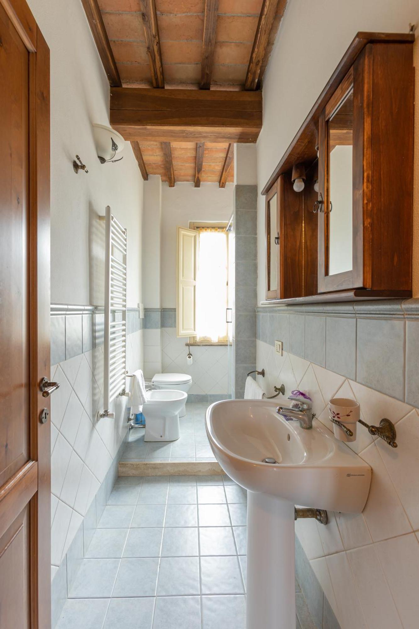Agriturismo La Valle Della Lavanda - Podere Mezzastrada Fauglia Quarto foto
